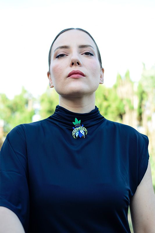 broche vestido escarabajo azul