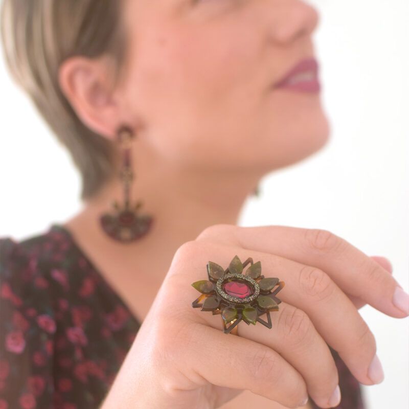 Alternative view of ANILLO GIRASOL BURDEOS