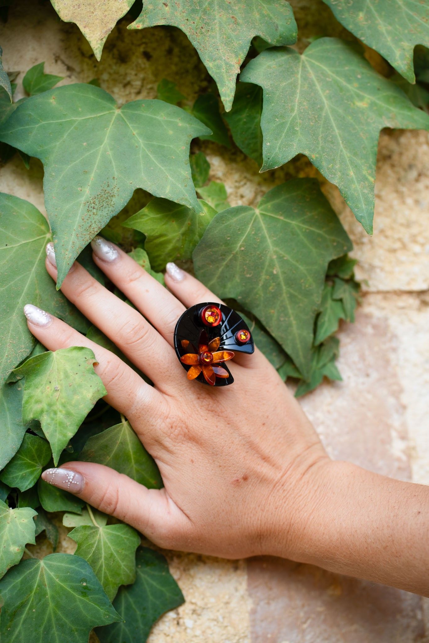 ANILLO NENÚFAR NEGRO - Imagen 2
